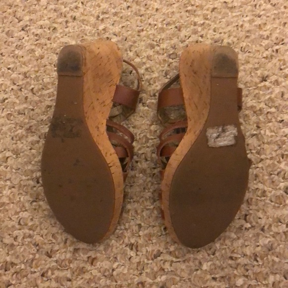 Guess Wedges - Picture 4 of 4